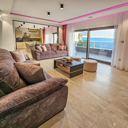 Luxury Lorena - Exclusive Private Heated Pool Dugi Rat